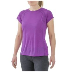 Outdoor Research Women's Echo Short Sleeve Tee|-|T-Shirt Echo Duo Femme -Altitude Sports ORR 243709 7EUltraviolet 7EModel 5fd78f9f b575 4c48 b69b 45e141c8fe5f