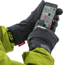 Outdoor Research Stormtracker Windstopper Sensor Gloves - Men's|-|Gants Tactiles Stormtracker Windstopper - Homme -Altitude Sports ORR 244881 7E 7EPhone 4afa8079 9ce3 4a15 83d0 9018930f9c35