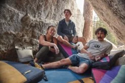 Outdoor Research OR Advocate T-Shirt - Men's|-|T-shirt OR Advocate - Homme -Altitude Sports ORR 280042 7E 7EDetail 20Slate 20 20Elk