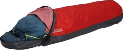 Outdoor Research Helium Bivy Sleeping Bag - Unisex|-|Sac De Couchage Bivouac Helium - Unisexe 34 Outdoor Research Helium Bivy Sleeping Bag - Unisex|-|Sac De Couchage Bivouac Helium - Unisexe -Altitude Sports ORR 287809 7E 7EDetail1 20Cranberry