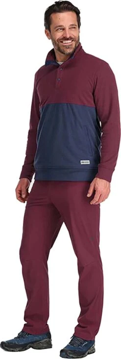 Outdoor Research Trail Mix Snap Pullover - Men's|-|Chandail à Boutons-pression Trail Mix - Homme -Altitude Sports ORR 288548 7E 7EFront 20Kalamata 20 20Naval 20Blue 4ab2051e b9ee 488e 9933 e5ce4ec72611
